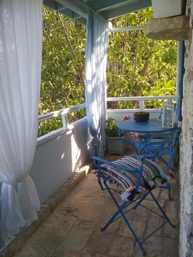 Petrinο Katochori