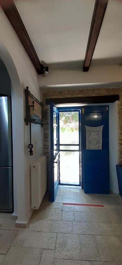 Petrinο Katochori